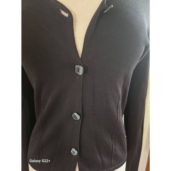 C26 Joseph A dressy button-up sweater - Picture 6 of 7